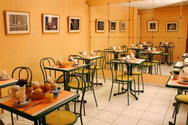 Printania Porte De Versailles Paříž Restaurace fotografie